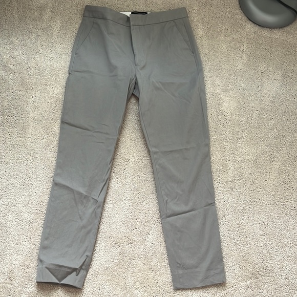Worn once Banana Republic high rise slime ankle dress pants in grey. - Picture 1 of 3